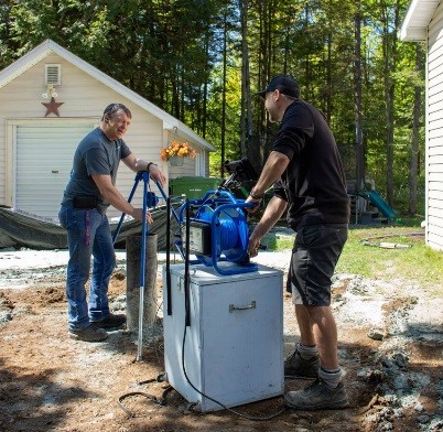 Inspection de puit artésiens avec caméras